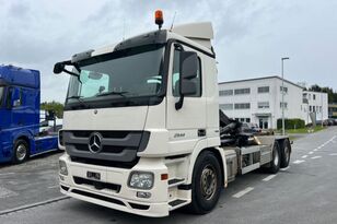 camion ampliroll Mercedes-Benz Actros 2544 6x2 Hiab 21T