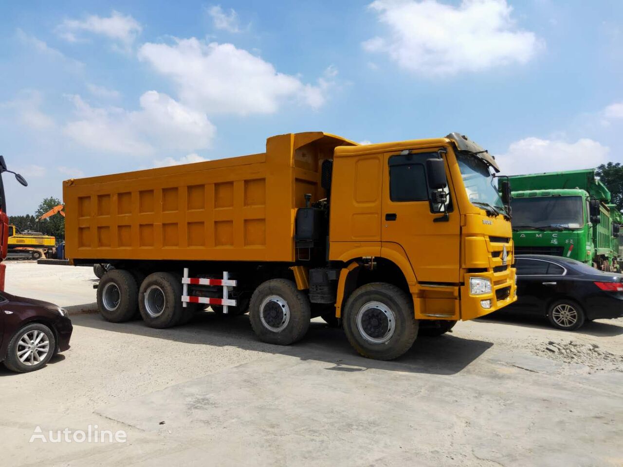 camion-benne Howo 371