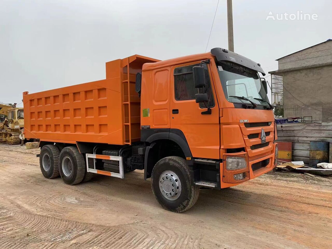 camion-benne Howo 371HP