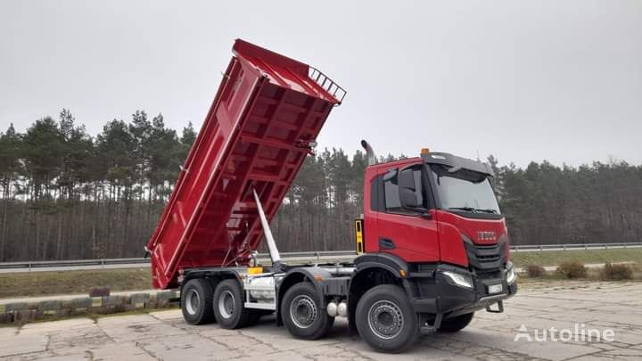 camion-benne IVECO T-way neuf