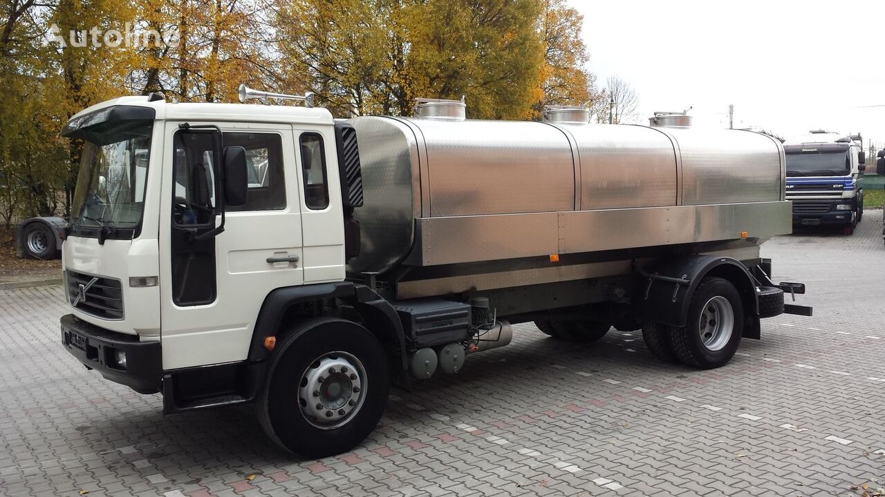 camion de lait Volvo FL Cysterna Spożywcza