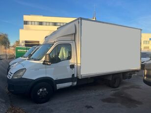 camion fourgon IVECO DAILY 35C12