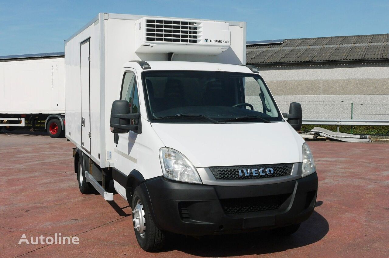 camion frigorifique IVECO 60C15 65 70  DAILY