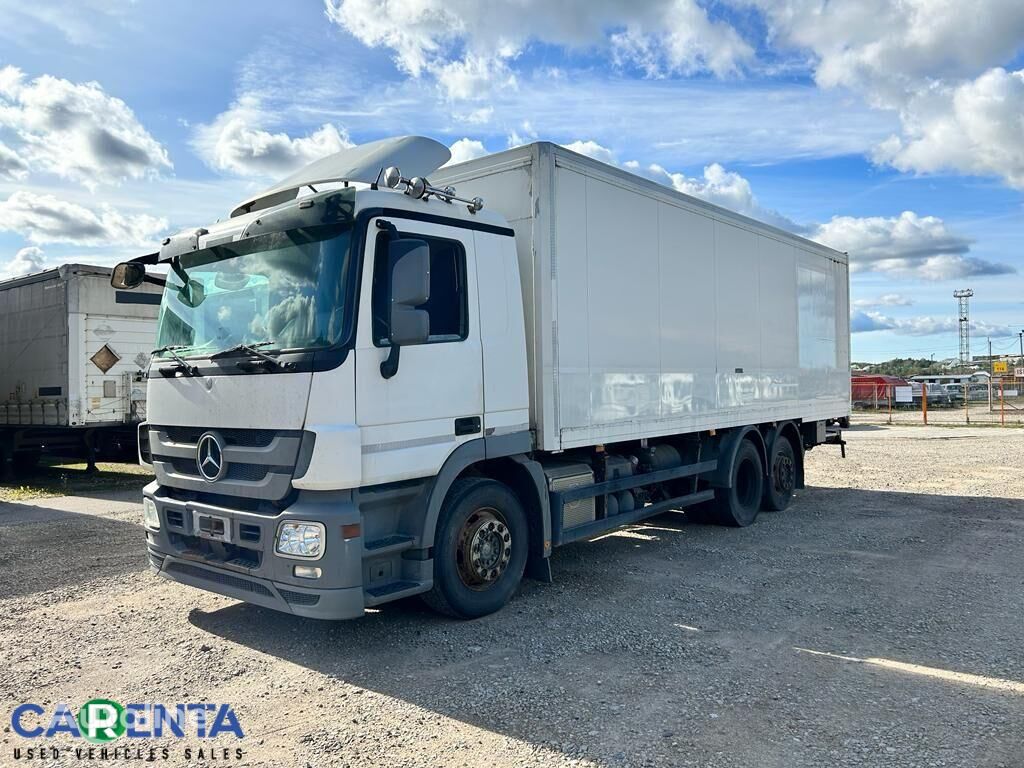 camion isotherme Mercedes-Benz 2541-L-6x2