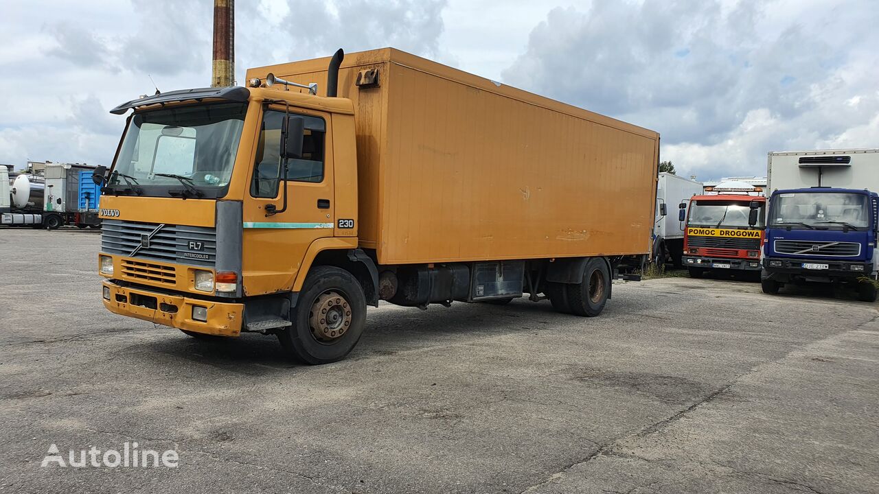 camion isotherme Volvo FL 7