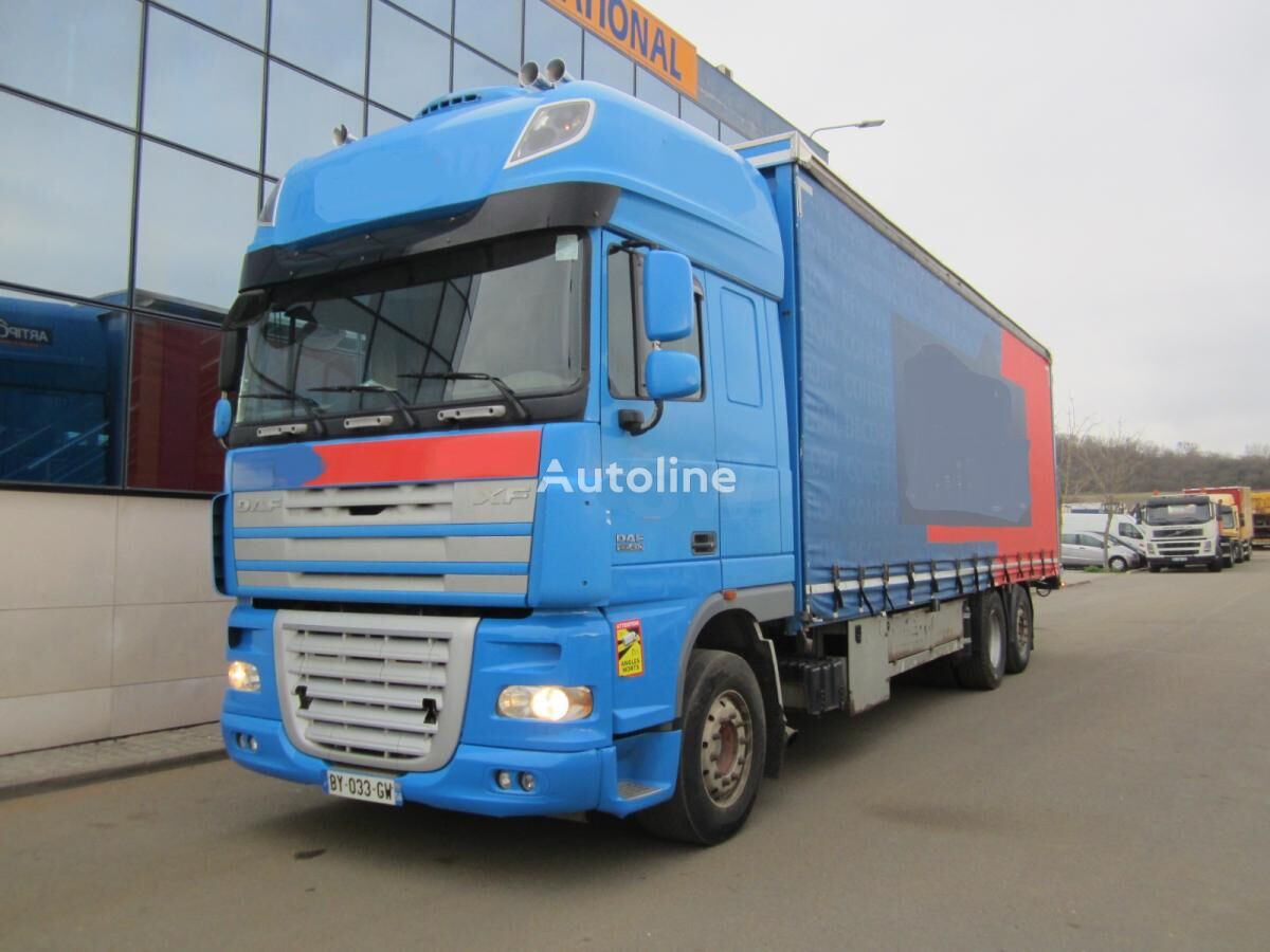 camion rideaux coulissants DAF XF105 410