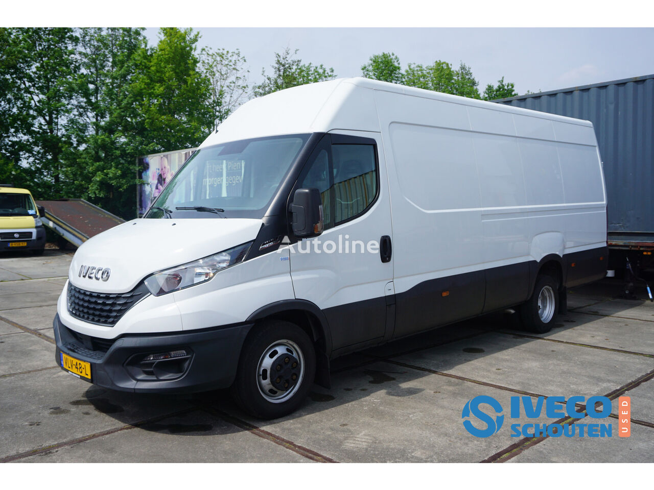 fourgon utilitaire IVECO Daily 35C16V 2.3 L4H2